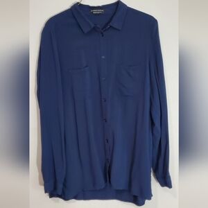 Long sleeve button down dress shirt